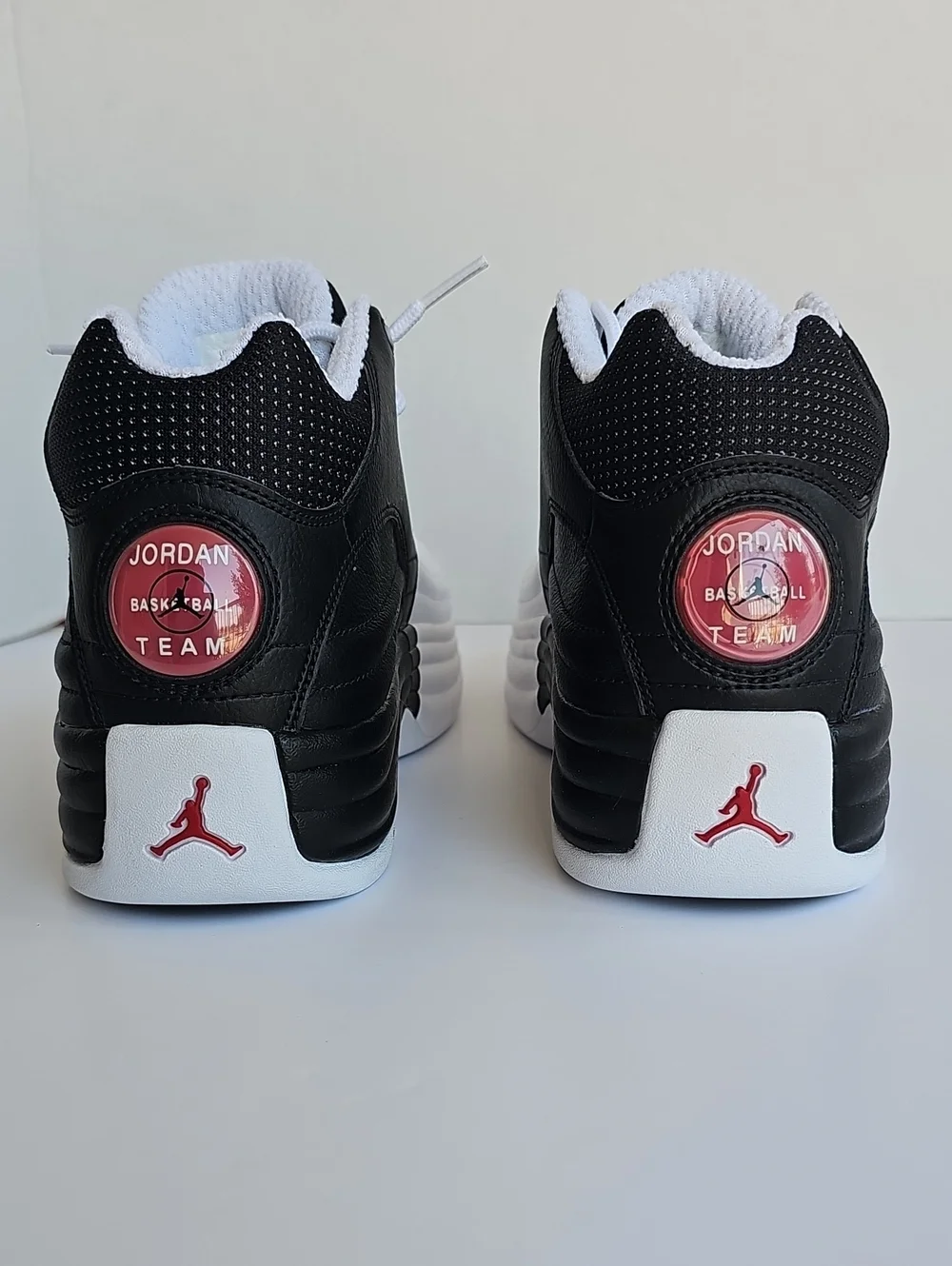 Jordan Jumpman Team 1 Black Varsity Red Shoes Mens Size 9 CV8926-002 NIB